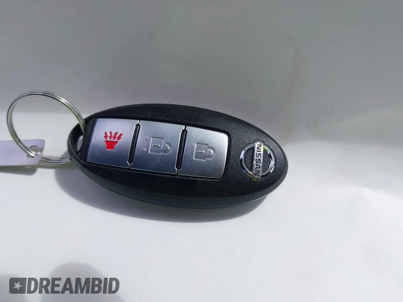 2015 Nissan Juke SV with VIN JN8AF5MVXFT553675, listed as a IAAI auction lot 41815944 with 100,000 mi miles and . Bid and sale history available at DreamBid. Image 11.