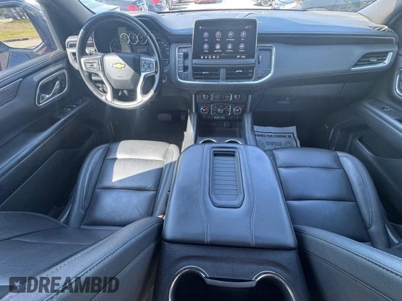 2021 Chevrolet Suburban LT z VIN 1GNSCCKD2MR303016, wystawiony jako Copart lot #57201425 z przebiegiem 244 286 mil mil oraz Czysty tytuł • Clean title. Historia ofert i sprzedaży dostępna na DreamBid. Obrazek 9.
