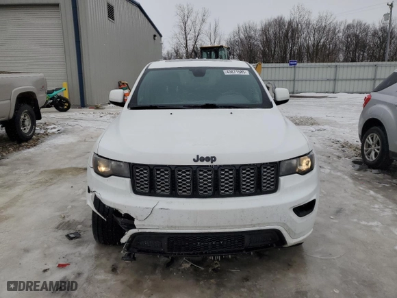 2018 Jeep Grand Cherokee Upland with VIN 1C4RJFAG0JC319580, listed as a Copart auction lot 43871585 with 163,482 mi miles and Clean Title. Bid and sale history available at carsss.com. Image 5.