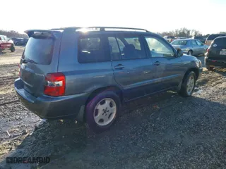 2005 Toyota Highlander with VIN JTEDP21A850067867, listed as a IAAI auction lot 41440593 with 285,688 mi miles. Bid and sale history available at carsss.com. Image 4.