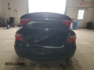 2015 Toyota Camry XLE z VIN 4T1BF1FK9FU474810, wystawiony jako Copart lot #47950725 z przebiegiem Nie podano mil oraz Szkoda całkowita • Salvage title. Historia ofert i sprzedaży dostępna na DreamBid. Obrazek 6.