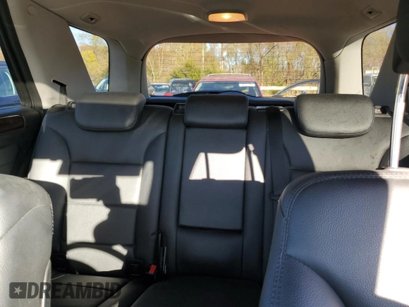 2010 Mercedes-Benz M 350 with VIN 4JGBB2FB1AA597786, listed as a Copart auction lot 80268194 with 103,808 mi miles and Salvage Title. Bid and sale history available at DreamBid. Image 10.