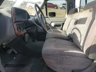 1991 Ford F-150 z VIN 1FTDF15N0MLA02510, wystawiony jako Copart lot #57076235 z przebiegiem 48 260 mil mil oraz Czysty tytuł • Clean title. Historia ofert i sprzedaży dostępna na DreamBid. Obrazek 7.
