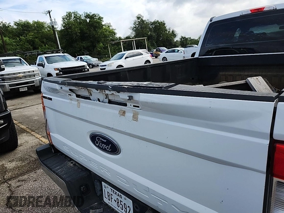 2018 Ford F-250 XL with VIN 1FT7W2BT1JEC45930, listed as a IAAI auction lot 42717462 with 134,466 mi miles and . Bid and sale history available at DreamBid. Image 29.