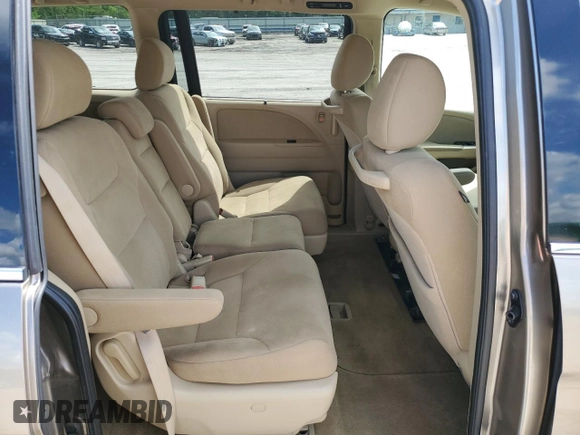 2010 Honda Odyssey EX с VIN 5FNRL3H41AB005797, выставлен на аукционе Copart как лот 56759595 с пробегом 118 444 миль миль и Списание • Salvage title. История ставок и продаж доступна на DreamBid. Изображение 11.