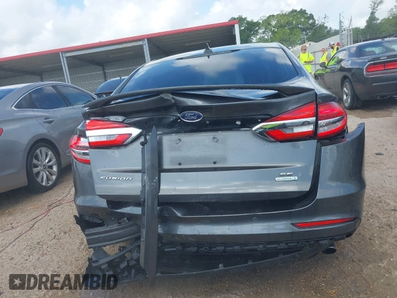 2019 Ford Fusion SE with VIN 3FA6P0HD7KR169700, listed as a IAAI auction lot 42064494 with 56,463 mi miles and . Bid and sale history available at DreamBid. Image 16.