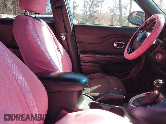 2015 Kia Soul + with VIN KNDJP3A55F7219466, listed as a IAAI auction lot 41693468 with 69,019 mi miles. Bid and sale history available at carsss.com. Image 5.