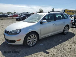 2013 Volkswagen Jetta TDI w/Sunroof & Nav с VIN 3VWPL7AJXDM676834, выставлен на аукционе Copart как лот 55681615 с пробегом 112 327 миль миль и Списание • Salvage title. История ставок и продаж доступна на DreamBid. Изображение 1.