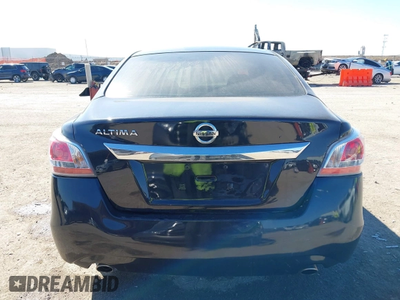 2014 Nissan Altima 2.5 S with VIN 1N4AL3AP3EN390472, listed as a IAAI auction lot 41666494 with 82,619 mi miles. Bid and sale history available at carsss.com. Image 16.