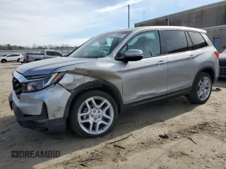 2024 Honda Passport EX-L z VIN 5FNYF8H56RB019859, wystawiony jako Copart lot #42312015 z przebiegiem 19 046 mil mil oraz Tytuł czysty. Historia ofert i sprzedaży dostępna na DreamBid. Obrazek 1.
