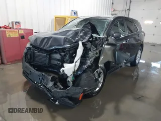 2022 Chevrolet Equinox LT z VIN 2GNAXKEV8N6109022, wystawiony jako IAAI lot #41614275 z przebiegiem 58 428 mil mil oraz . Historia ofert i sprzedaży dostępna na DreamBid. Obrazek 17.