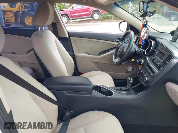 2014 Kia Optima LX with VIN 5XXGM4A74EG317632, listed as a IAAI auction lot 42172027 with 122,879 mi miles and . Bid and sale history available at DreamBid. Image 5.