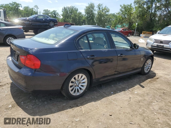 2009 BMW 3 Series 328i xDrive with VIN WBAPK53589A643505, listed as a Copart auction lot 61724135 with 116,693 mi miles and Salvage title. Bid and sale history available at DreamBid. Image 3.