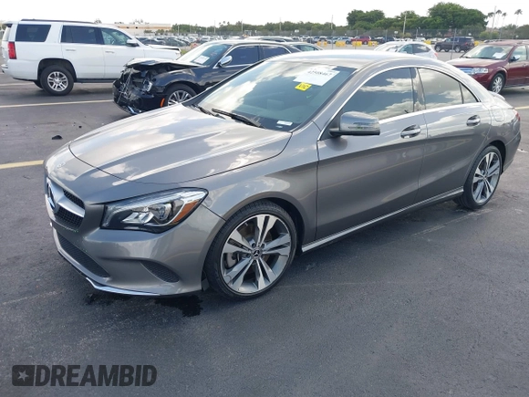 2019 Mercedes-Benz CLA 250 z VIN WDDSJ4EB0KN720613, wystawiony jako IAAI lot #42508467 z przebiegiem 26 941 mil mil oraz . Historia ofert i sprzedaży dostępna na DreamBid. Obrazek 2.