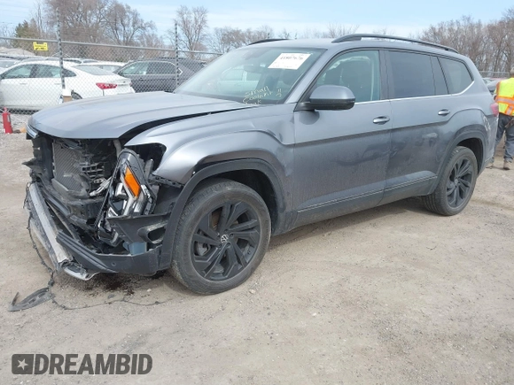2021 Volkswagen Atlas SE with VIN 1V2KR2CA0MC570498, listed as a IAAI auction lot 41807676 with 56,434 mi miles and . Bid and sale history available at DreamBid. Image 18.