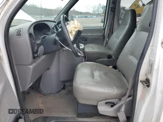 2000 Ford Econoline Cargo with VIN 1FTRE1422YHB49985, listed as a Copart auction lot 52308475 with 78,093 mi miles and Salvage Title. Bid and sale history available at carsss.com. Image 7.