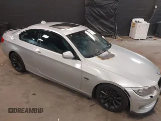 2011 BMW 3 Series 335i xDrive with VIN WBAKF9C56BE261882, listed as a IAAI auction lot 42393269 with 131,000 mi miles and . Bid and sale history available at DreamBid. Image 6.
