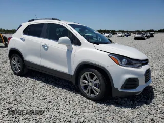 2020 Chevrolet Trax LT with VIN 3GNCJLSBXLL231187, listed as a Copart auction lot 54651745 with 53,903 mi miles and Non repairable. Bid and sale history available at DreamBid. Image 4.