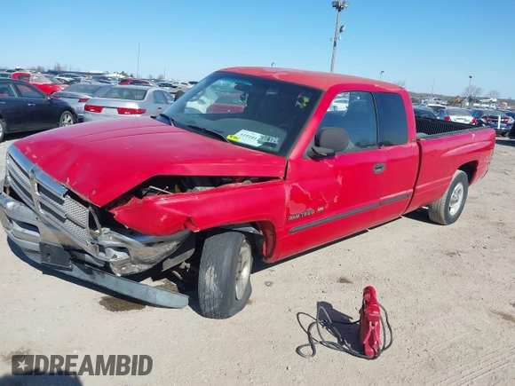 2001 Dodge 1500 z VIN 3B7HC13YX1G238646, wystawiony jako IAAI lot #41910125 z przebiegiem 204 265 mil mil oraz . Historia ofert i sprzedaży dostępna na DreamBid. Obrazek 17.