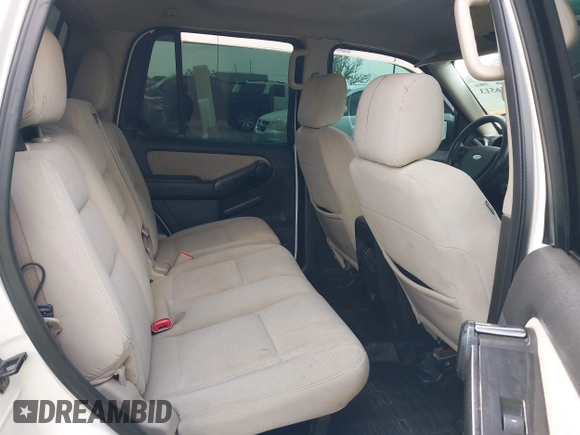 2008 Ford Explorer Sport Trac XLT with VIN 1FMEU31E28UB16354, listed as a IAAI auction lot 42216513 with 221,556 mi miles and . Bid and sale history available at DreamBid. Image 8.