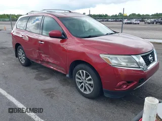 2014 Nissan Pathfinder Platinum with VIN 5N1AR2MN9EC647123, listed as a IAAI auction lot 42672226 with 182,424 mi miles and . Bid and sale history available at DreamBid. Image 1.
