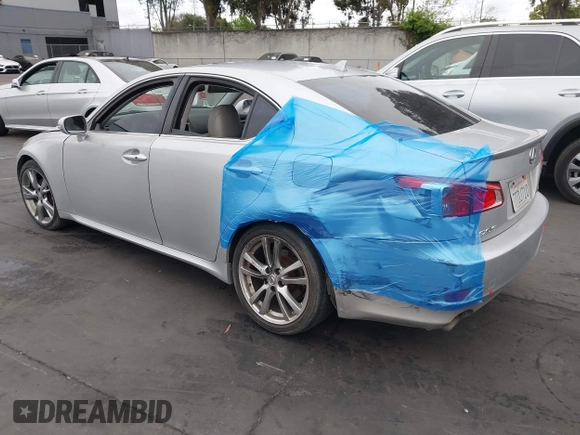 2009 Lexus IS with VIN JTHBK262895106279, listed as a IAAI auction lot 42068256 with 274,846 mi miles. Bid and sale history available at carsss.com. Image 3.