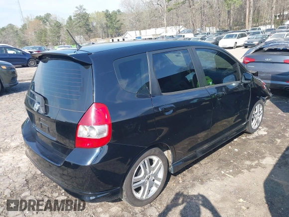 2008 Honda Fit Sport with VIN JHMGD38658S034124, listed as a IAAI auction lot 38975373 with 202,822 mi miles. Bid and sale history available at carsss.com. Image 4.