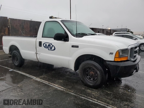 1999 Ford Super Duty F-250 XL with VIN 1FTNF20L6XEE74882, listed as a Copart auction lot 45205425 with 248,699 mi miles and Clean Title. Bid and sale history available at carsss.com. Image 4.