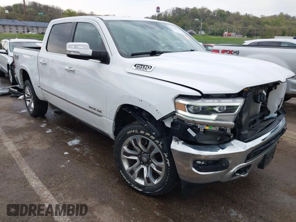 2022 Ram 1500 Limited z VIN 1C6SRFHT6NN446901, wystawiony jako IAAI lot #42042634 z przebiegiem 46 809 mil mil oraz . Historia ofert i sprzedaży dostępna na DreamBid. Obrazek 1.