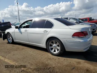 2007 BMW 7 Series 750Li with VIN WBAHN83567DT67074, listed as a Copart auction lot 71559024 with 177,475 mi miles and Clean Title. Bid and sale history available at carsss.com. Image 2.