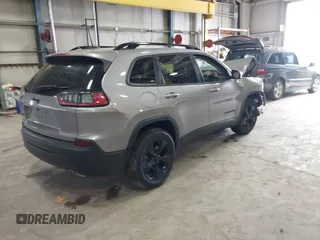 2020 Jeep Cherokee Altitude z VIN 1C4PJMLX6LD501886, wystawiony jako IAAI lot #42118677 z przebiegiem 41 853 mil mil oraz . Historia ofert i sprzedaży dostępna na DreamBid. Obrazek 4.