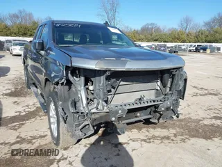 2020 Chevrolet Silverado 1500 LT with VIN 1GCRYDED1LZ274357, listed as a IAAI auction lot 41525824 with 58,572 mi miles. Bid and sale history available at carsss.com. Image 5.