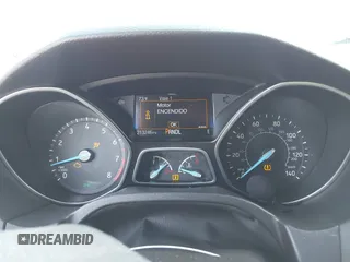 2015 Ford Focus SE with VIN 1FADP3K25FL233415, listed as a IAAI auction lot 42074326 with 213,246 mi miles. Bid and sale history available at carsss.com. Image 7.