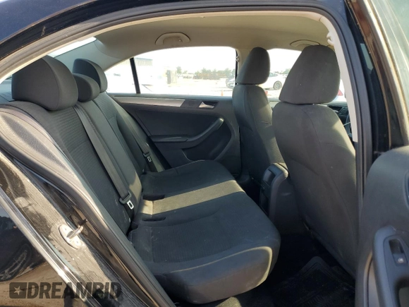 2015 Volkswagen Jetta SE с VIN 3VWD17AJXFM253697, выставлен на аукционе Copart как лот 56321465 с пробегом 106 696 миль миль и Чистый • Clean title. История ставок и продаж доступна на DreamBid. Изображение 10.