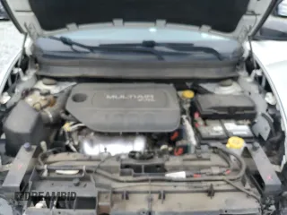 2015 Jeep Cherokee Sport z VIN 1C4PJLAB7FW761109, wystawiony jako Copart lot #57278505 z przebiegiem 99 169 mil mil oraz Szkoda całkowita • Salvage title. Historia ofert i sprzedaży dostępna na DreamBid. Obrazek 12.