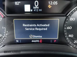 2023 Cadillac CT5 Premium Luxury z VIN 1G6DN5RK7P0119990, wystawiony jako IAAI lot #42293014 z przebiegiem 44 690 mil mil oraz . Historia ofert i sprzedaży dostępna na DreamBid. Obrazek 16.
