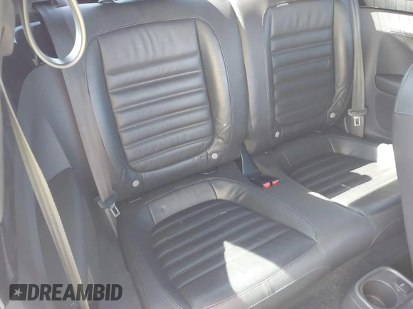 2012 Volkswagen Beetle with VIN 3VWV87AT1CM627756, listed as a IAAI auction lot 41657307 with 81,924 mi miles and . Bid and sale history available at DreamBid. Image 8.