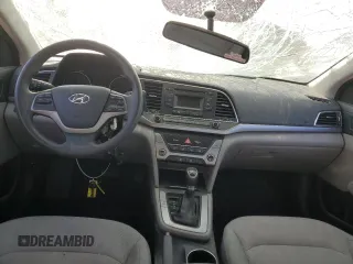 2017 Hyundai Elantra SE z VIN 5NPD74LF3HH063399, wystawiony jako Copart lot #43120744 z przebiegiem Nie podano mil oraz Nie do naprawy • Non repairable. Historia ofert i sprzedaży dostępna na DreamBid. Obrazek 8.