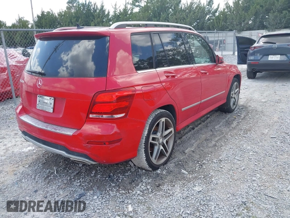 2013 Mercedes-Benz GLK GLK 350 with VIN WDCGG5HB9DG017089, listed as a IAAI auction lot 42144548 with 197,796 mi miles and . Bid and sale history available at carsss.com. Image 4.