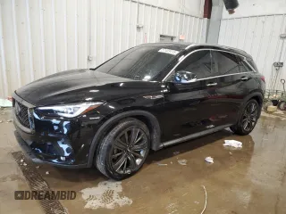 2020 Infiniti QX50 Luxe z VIN 3PCAJ5M37LF108530, wystawiony jako Copart lot #57403415 z przebiegiem 59 201 mil mil oraz Tytuł czysty. Historia ofert i sprzedaży dostępna na DreamBid. Obrazek 1.