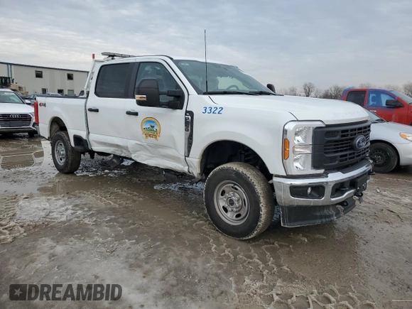 2024 Ford Super Duty F-250 SRW XL with VIN 1FT7W2BA6RED26092, listed as a Copart auction lot 88871925 with 2,282 mi miles and Salvage Title. Bid and sale history available at carsss.com. Image 4.