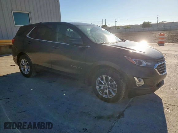 2020 Chevrolet Equinox LT z VIN 2GNAXJEVXL6129151, wystawiony jako Copart lot #56018105 z przebiegiem 73 261 mil mil oraz Szkoda całkowita • Salvage title. Historia ofert i sprzedaży dostępna na DreamBid. Obrazek 4.