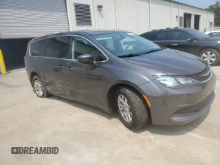 2017 Chrysler Pacifica Touring with VIN 2C4RC1DG3HR572046, listed as a Copart auction lot 59310095 with 147,796 mi miles and Salvage title. Bid and sale history available at DreamBid. Image 4.