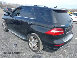 2015 Mercedes-Benz M 400 with VIN 4JGDA5GB9FA594766, listed as a IAAI auction lot 41835853 with 106,873 mi miles and . Bid and sale history available at DreamBid. Image 3.