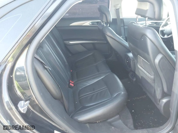 2014 Lincoln MKZ with VIN 3LN6L2GK2ER804596, listed as a IAAI auction lot 41376040 with 202,740 mi miles. Bid and sale history available at carsss.com. Image 8.