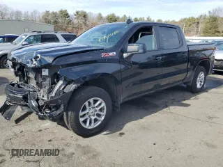 2024 Chevrolet Silverado 1500 RST with VIN 2GCUDEED4R1162519, listed as a Copart auction lot 45704185 with 46,115 mi miles and Salvage Title. Bid and sale history available at carsss.com. Image 1.