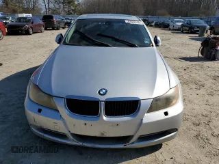 2008 BMW 3 Series 328xi with VIN WBAVC73578KX90648, listed as a Copart auction lot 43928165 with 170,673 mi miles and Clean Title. Bid and sale history available at carsss.com. Image 5.