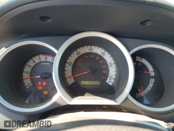 2011 Toyota Tacoma with VIN 5TFTX4CN4BX007289, listed as a Copart auction lot 52009935 with 123,968 mi miles and Clean title. Bid and sale history available at DreamBid. Image 9.