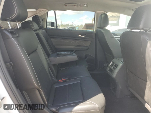 2023 Volkswagen Atlas SE with VIN 1V2JR2CA0PC549599, listed as a Copart auction lot 47189555 with 18,291 mi miles and Non repairable. Bid and sale history available at DreamBid. Image 12.