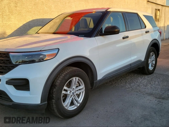 2022 Ford Explorer with VIN 1FMSK8BH8NGA49333, listed as a IAAI auction lot 41975456 with 73,420 mi miles. Bid and sale history available at carsss.com. Image 2.
